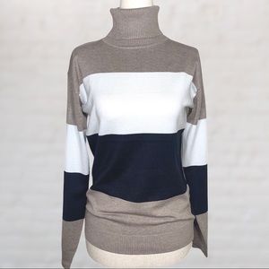 New. Turtle neck.